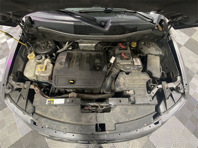 Vehicle image 21 of 23