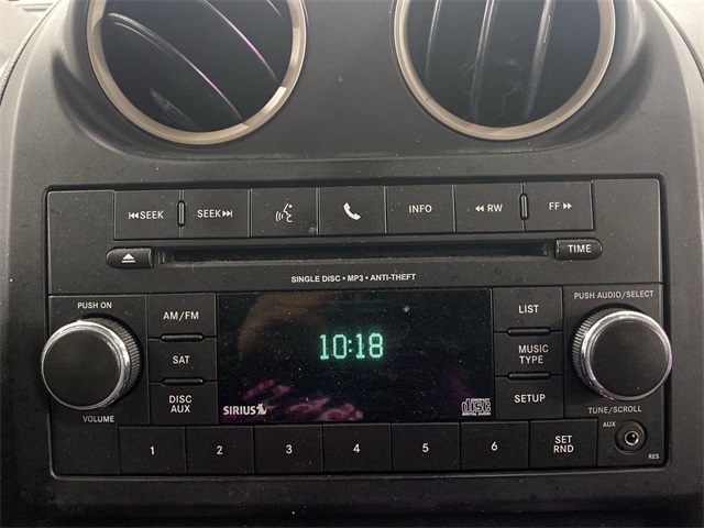 Vehicle image 14 of 23