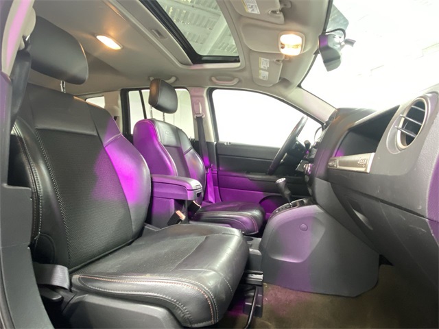 Vehicle image 20 of 23