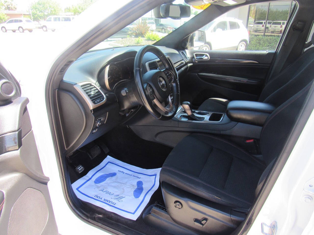 Vehicle image 12 of 23
