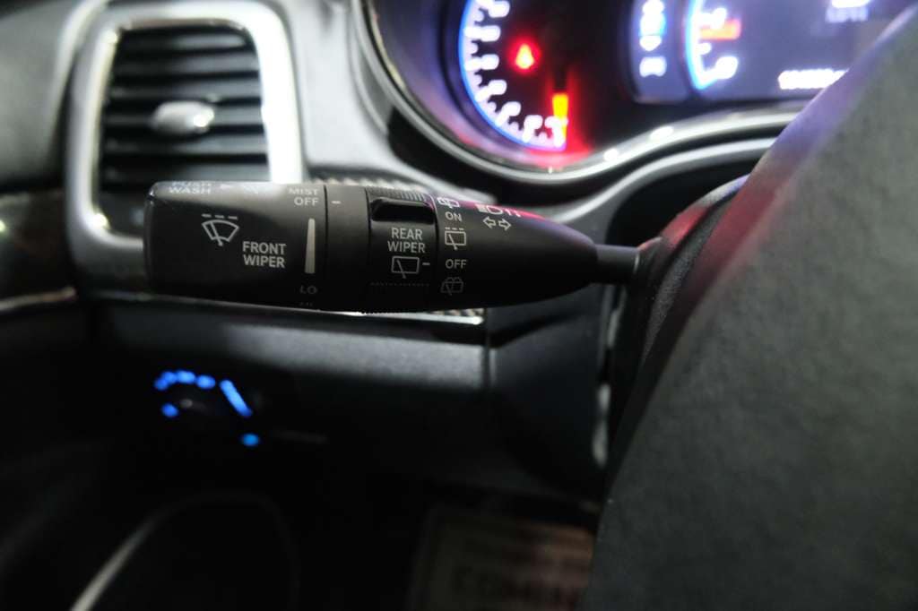 2016 Jeep Grand Cherokee SRT Night Image 30 of 42