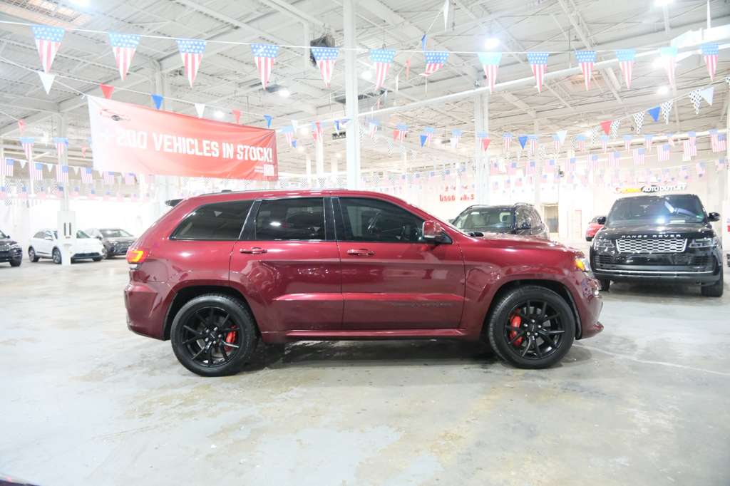 2016 Jeep Grand Cherokee SRT Night Image 5 of 42