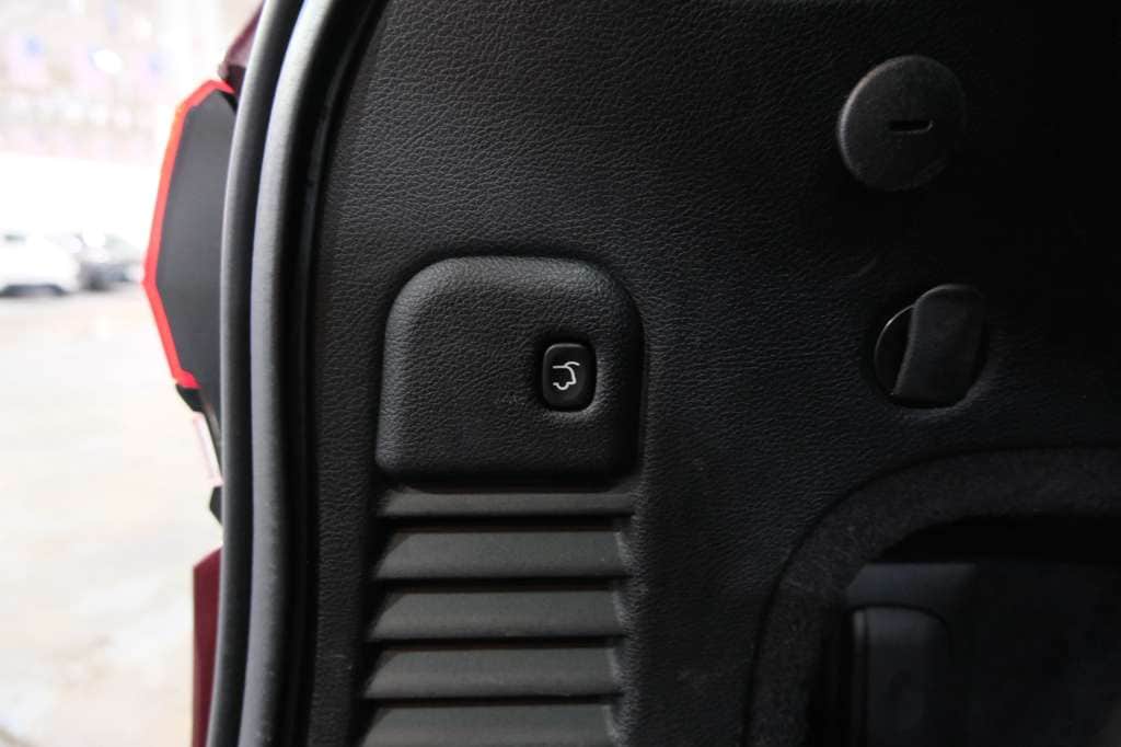 2016 Jeep Grand Cherokee SRT Night Image 42 of 42