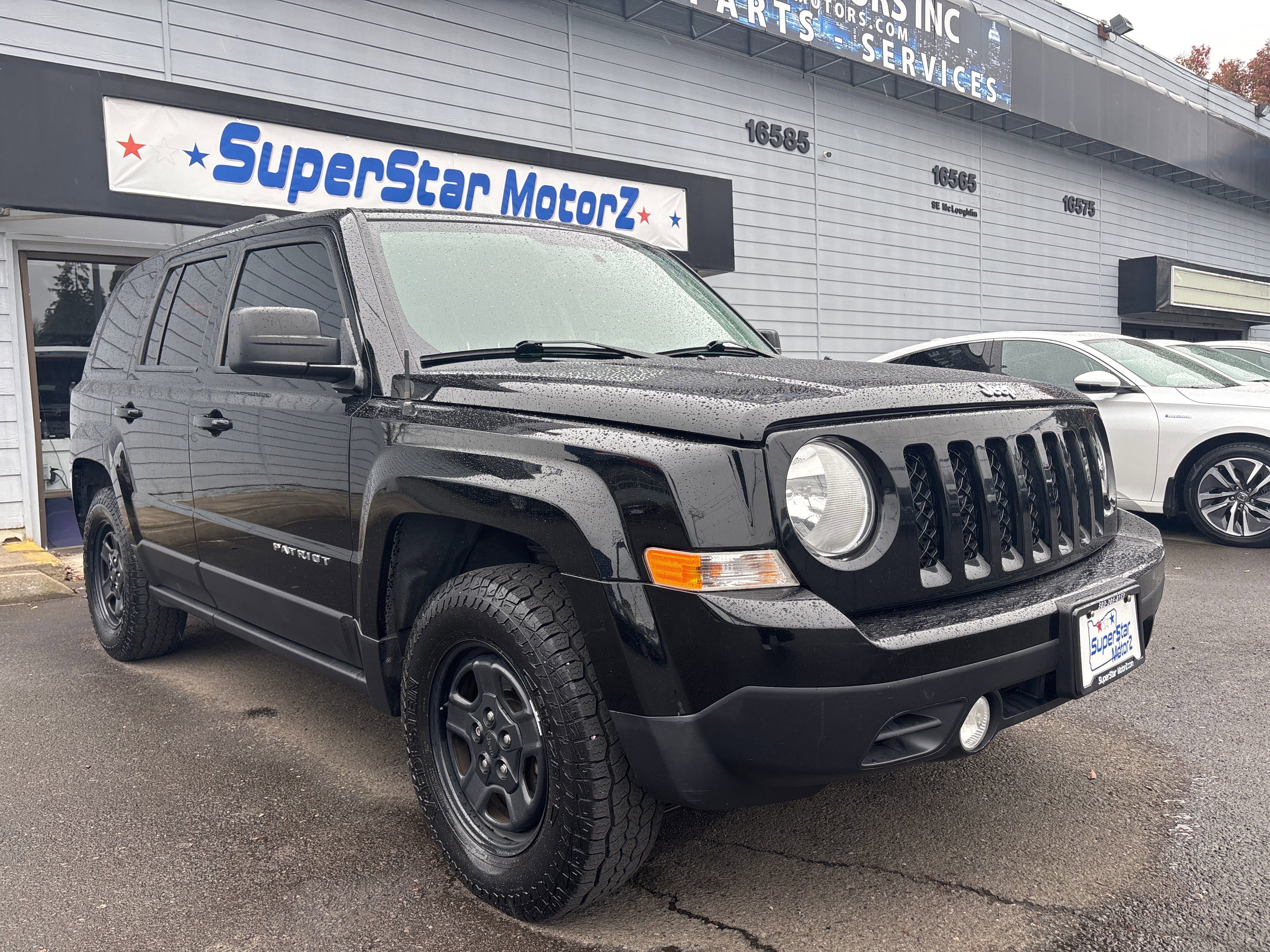 Vehicle image 3 of 24