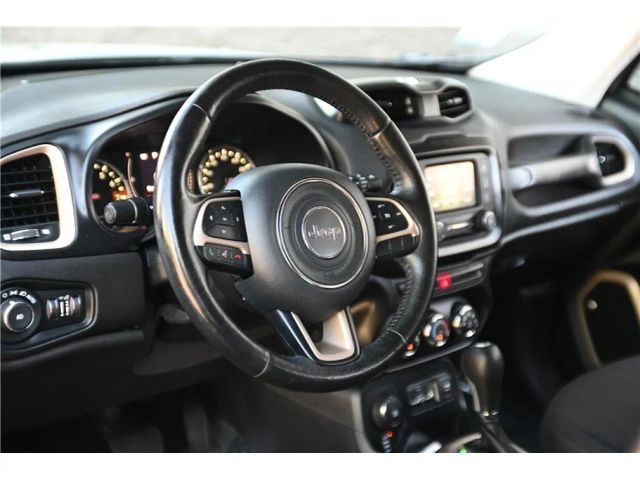 2016 Jeep Renegade 75th Anniversary Image 14 of 19