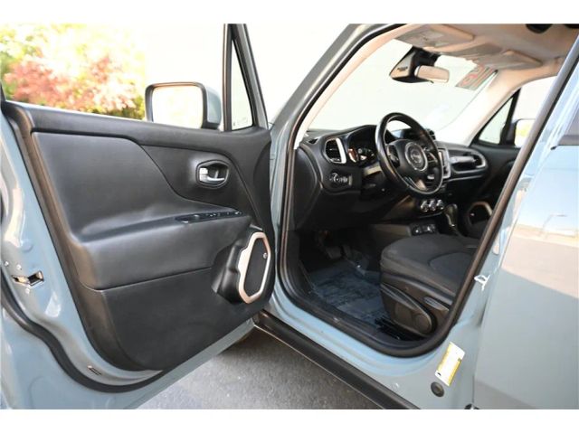 2016 Jeep Renegade 75th Anniversary Image 15 of 19