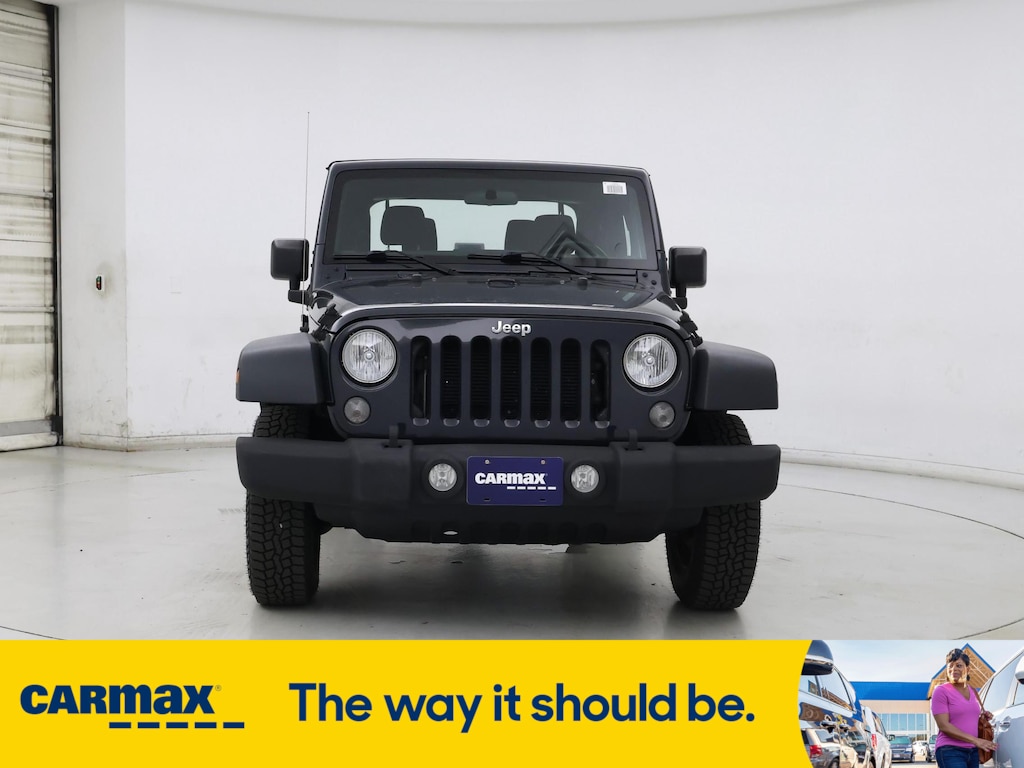 Vehicle image 2 of 25
