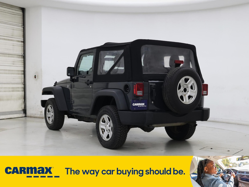Vehicle image 7 of 25