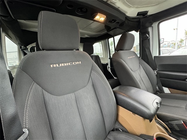 Vehicle image 18 of 59