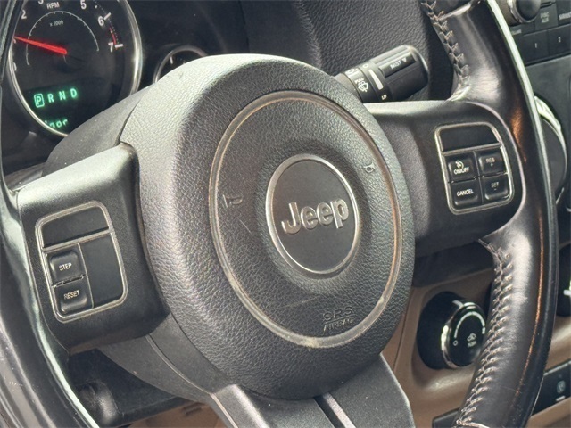 Vehicle image 27 of 59