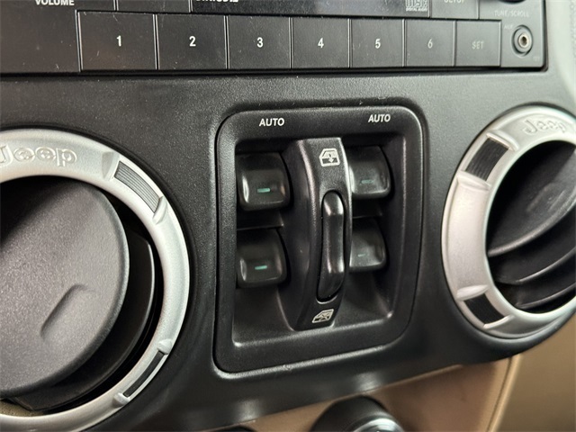 Vehicle image 57 of 59