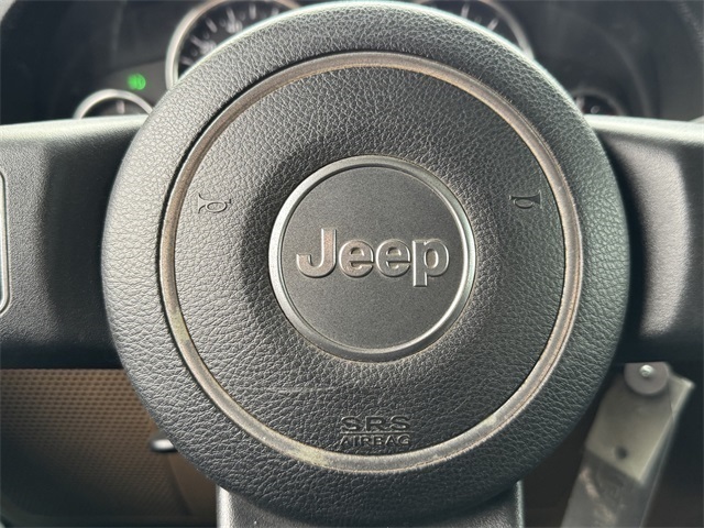 Vehicle image 28 of 59