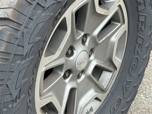 Vehicle image 8 of 59