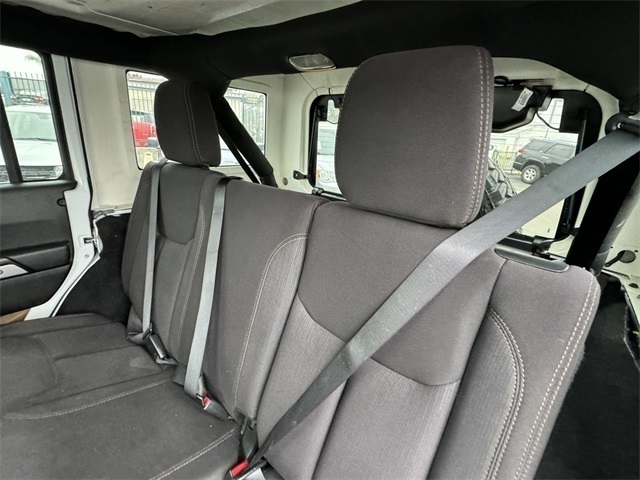 Vehicle image 15 of 59