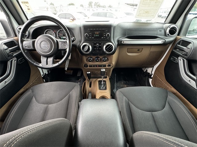 Vehicle image 25 of 59
