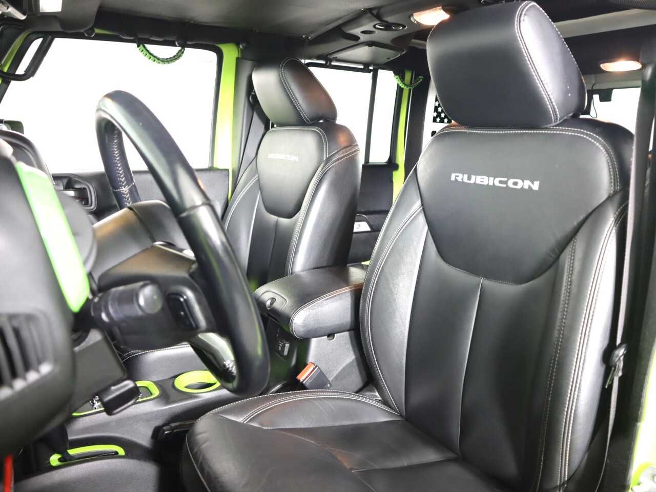 Vehicle image 29 of 46