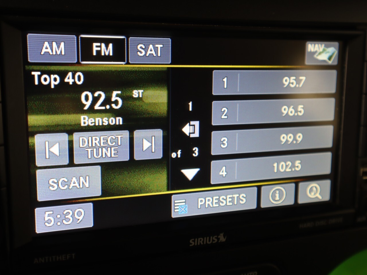 Vehicle image 17 of 46