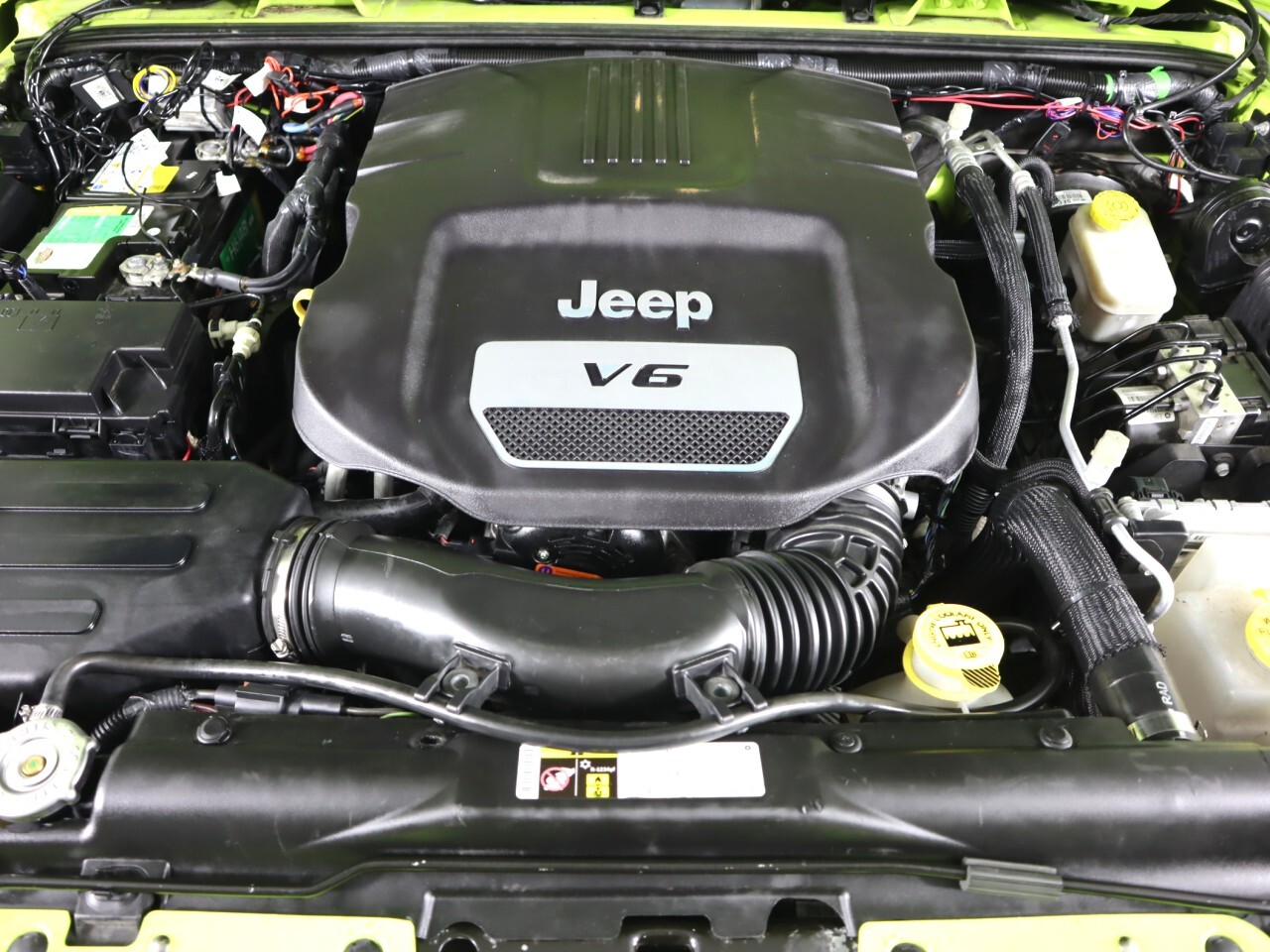 Vehicle image 43 of 46