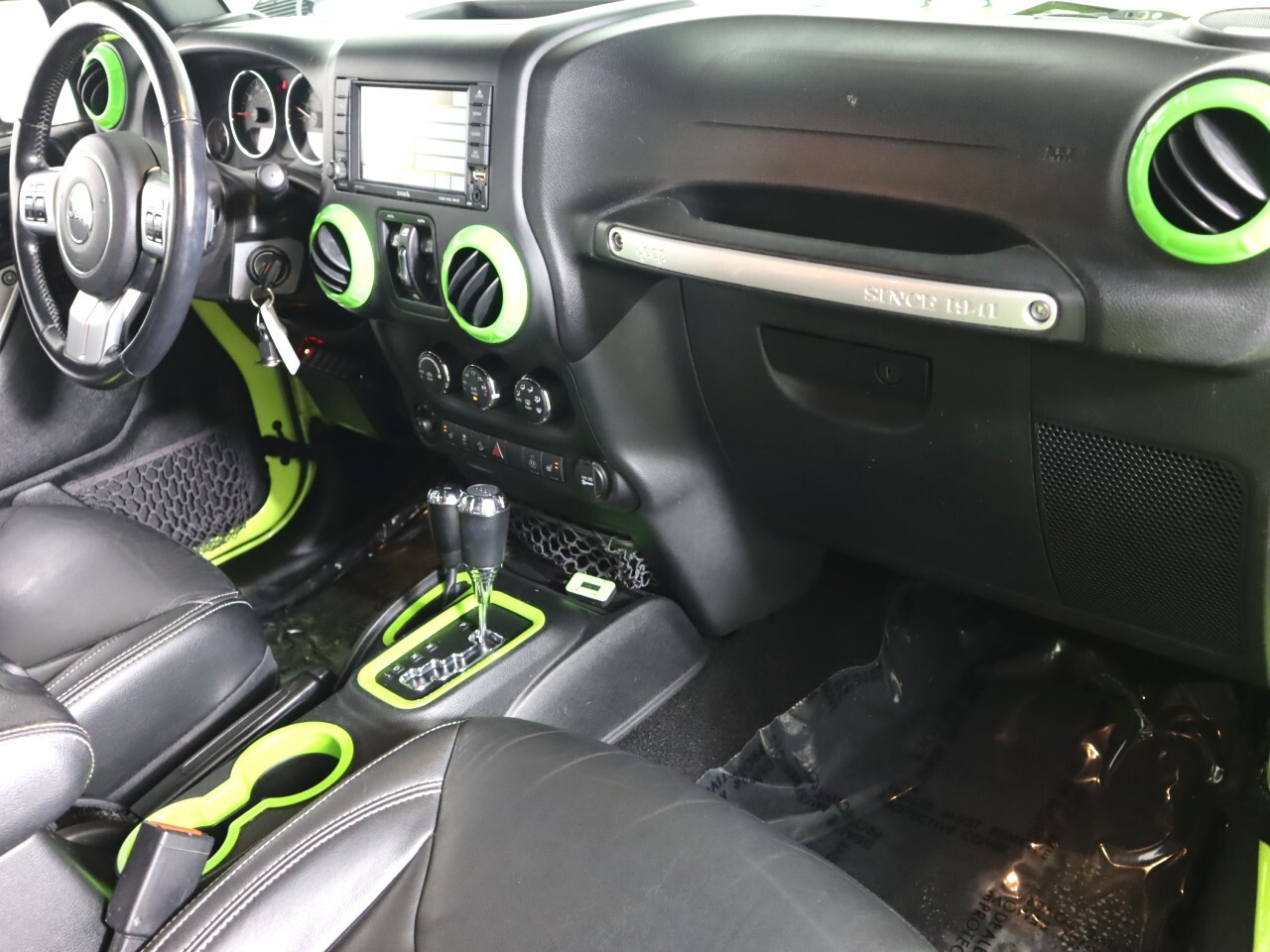 Vehicle image 42 of 46