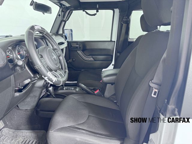 Vehicle image 9 of 37