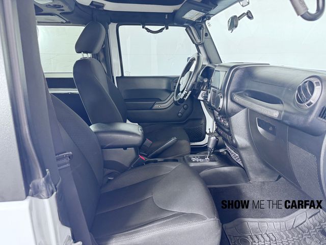 Vehicle image 8 of 37