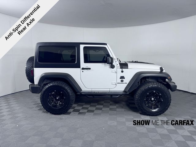 Vehicle image 4 of 37