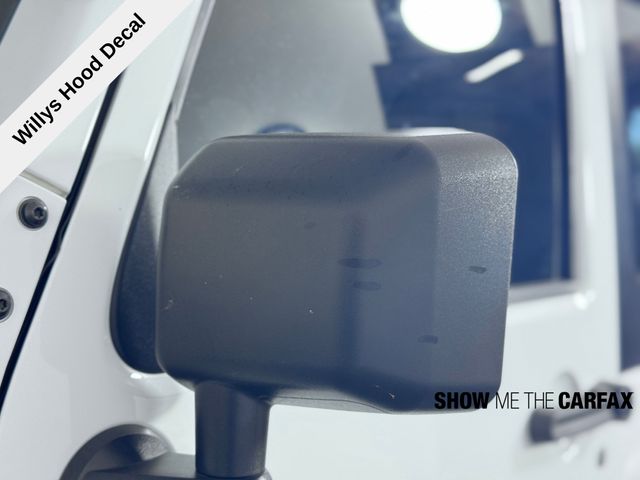 Vehicle image 20 of 37