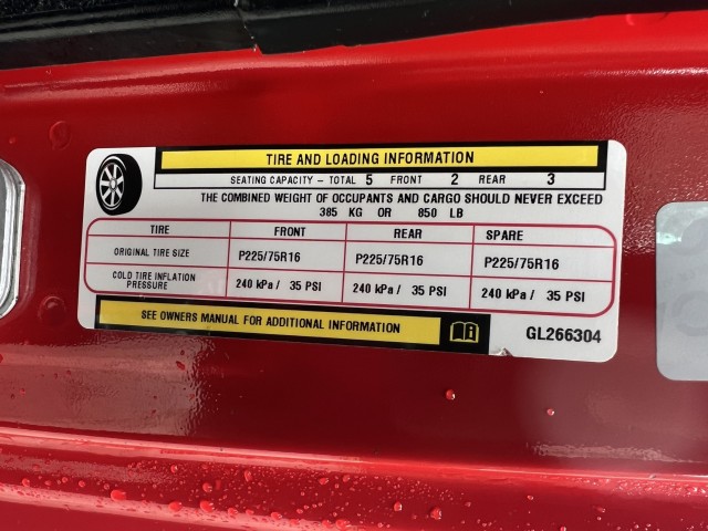 Vehicle image 41 of 46