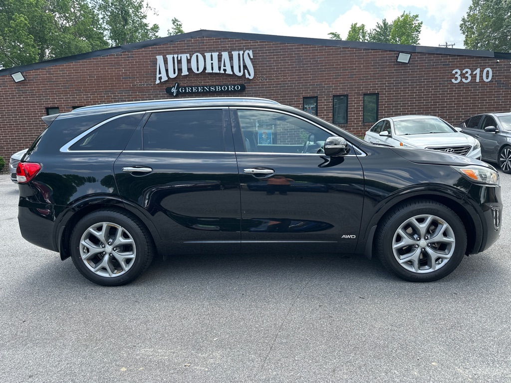 Vehicle image 5 of 43