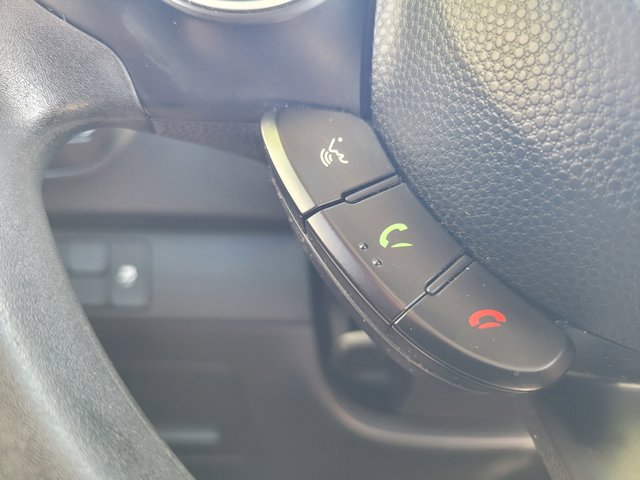Vehicle image 29 of 31