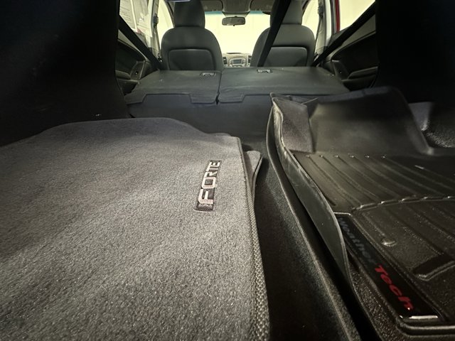 Vehicle image 11 of 31