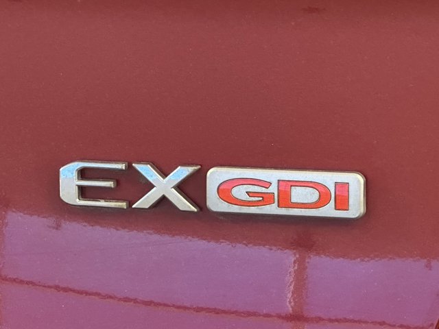 Vehicle image 10 of 31