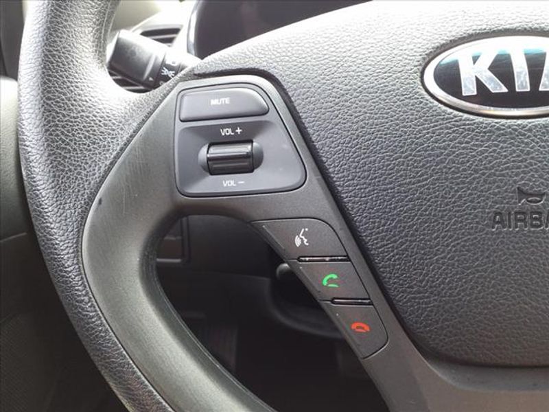 Vehicle image 20 of 31