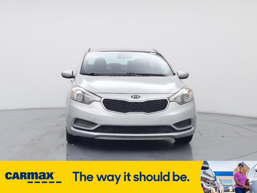 Vehicle image 4 of 29