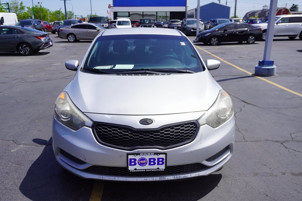 Vehicle image 3 of 14