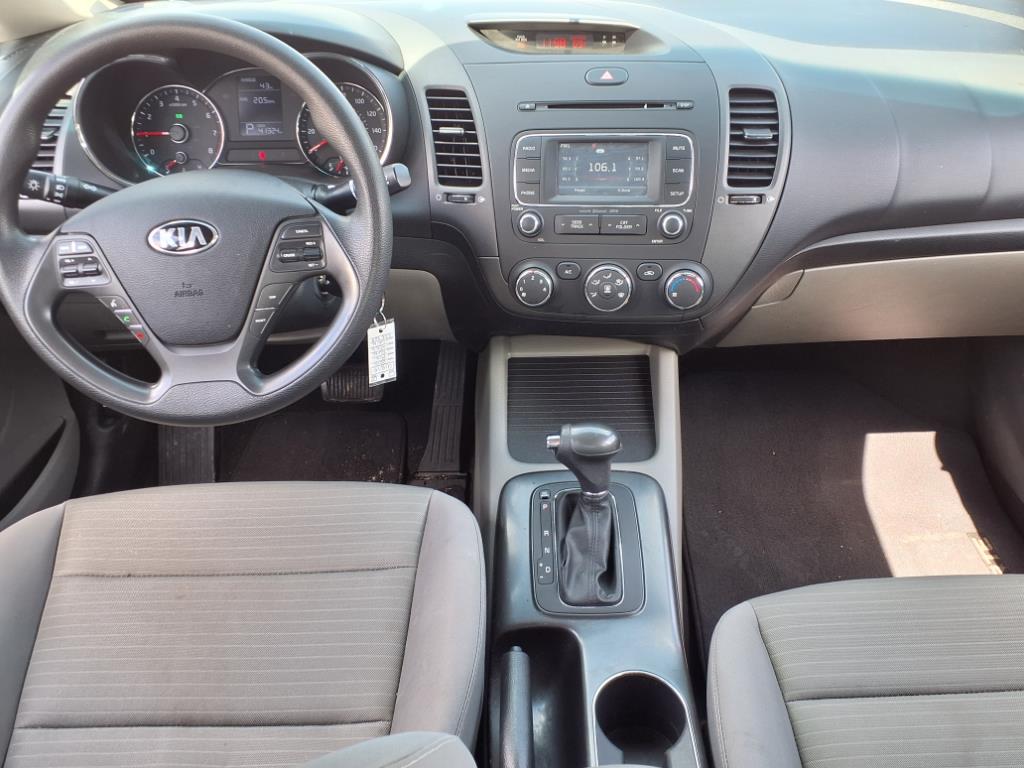 Vehicle image 12 of 25