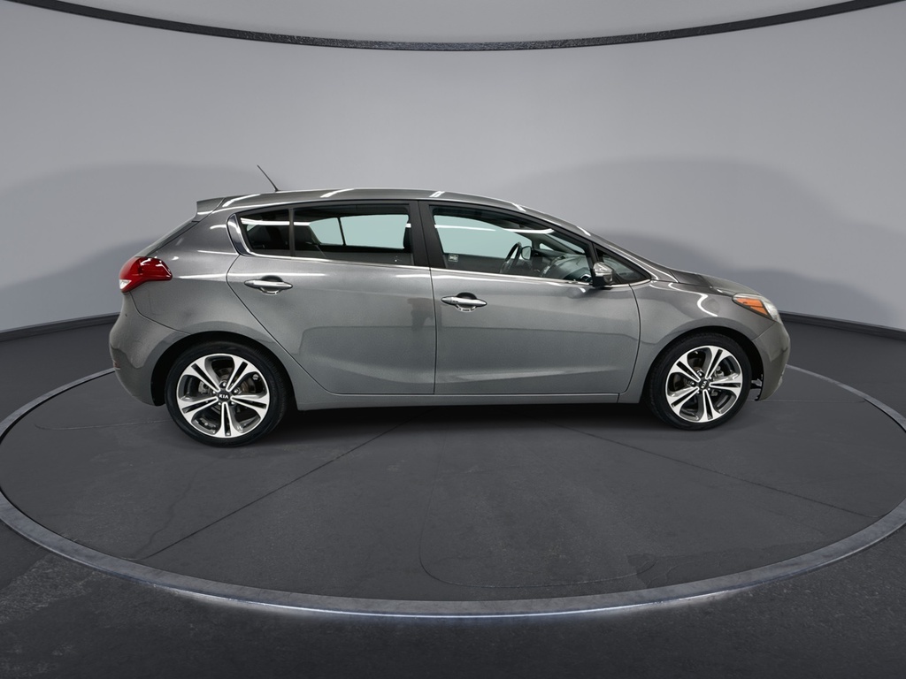 Vehicle image 5 of 25
