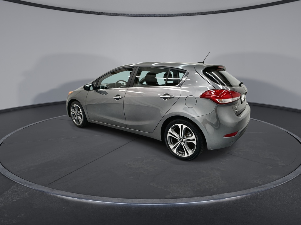 Vehicle image 8 of 25