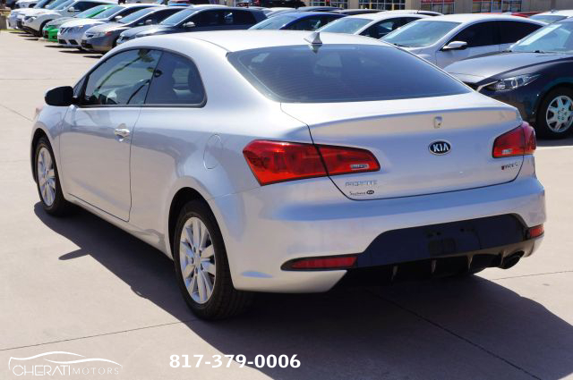 Vehicle image 4 of 34