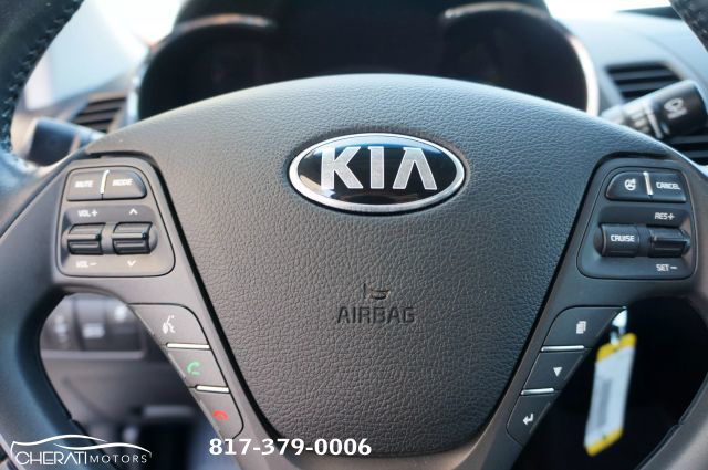 Vehicle image 19 of 34