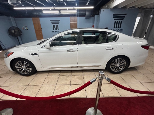 Vehicle image 2 of 27