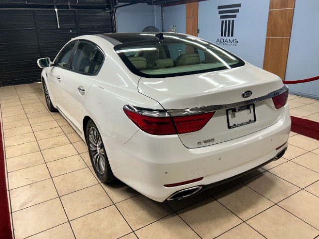 Vehicle image 6 of 27