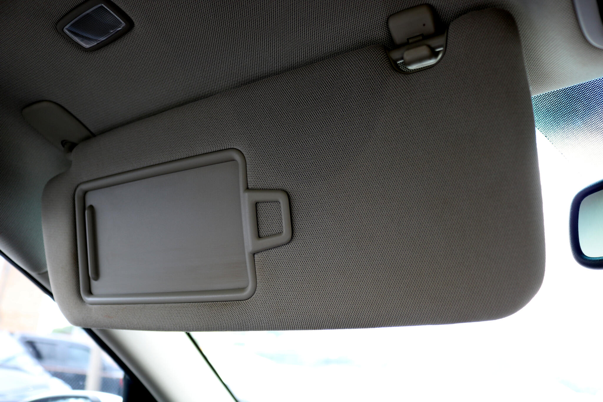 Vehicle image 38 of 47