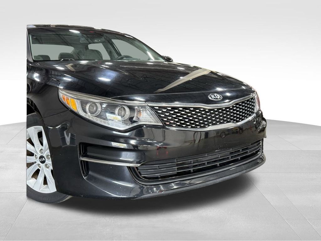 Vehicle image 36 of 36