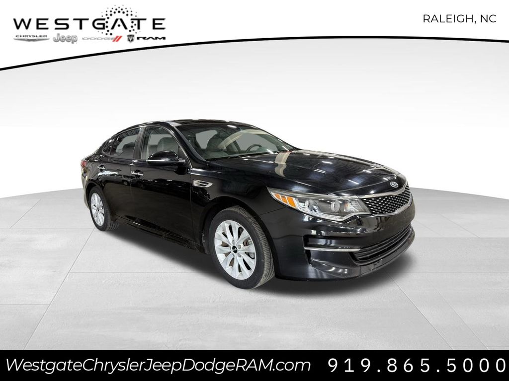 Vehicle image 5 of 36