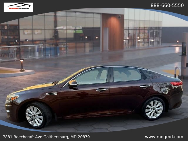 2016 Kia Optima EX Image 2 of 20