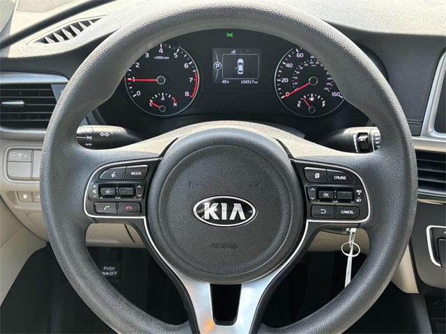 Vehicle image 24 of 29