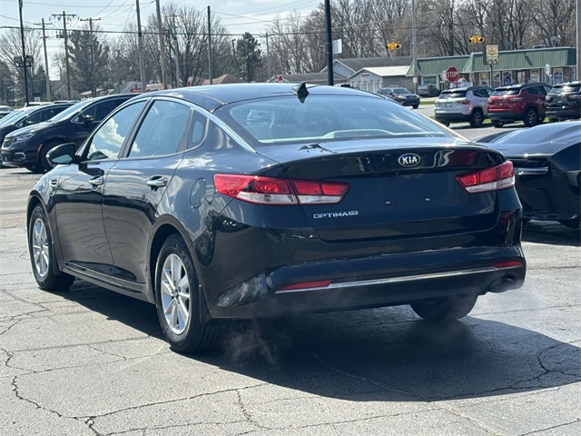 Vehicle image 6 of 29