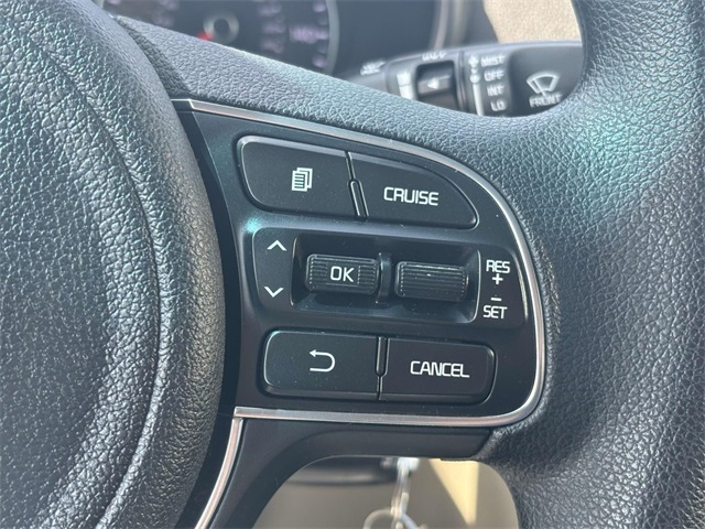 Vehicle image 16 of 29