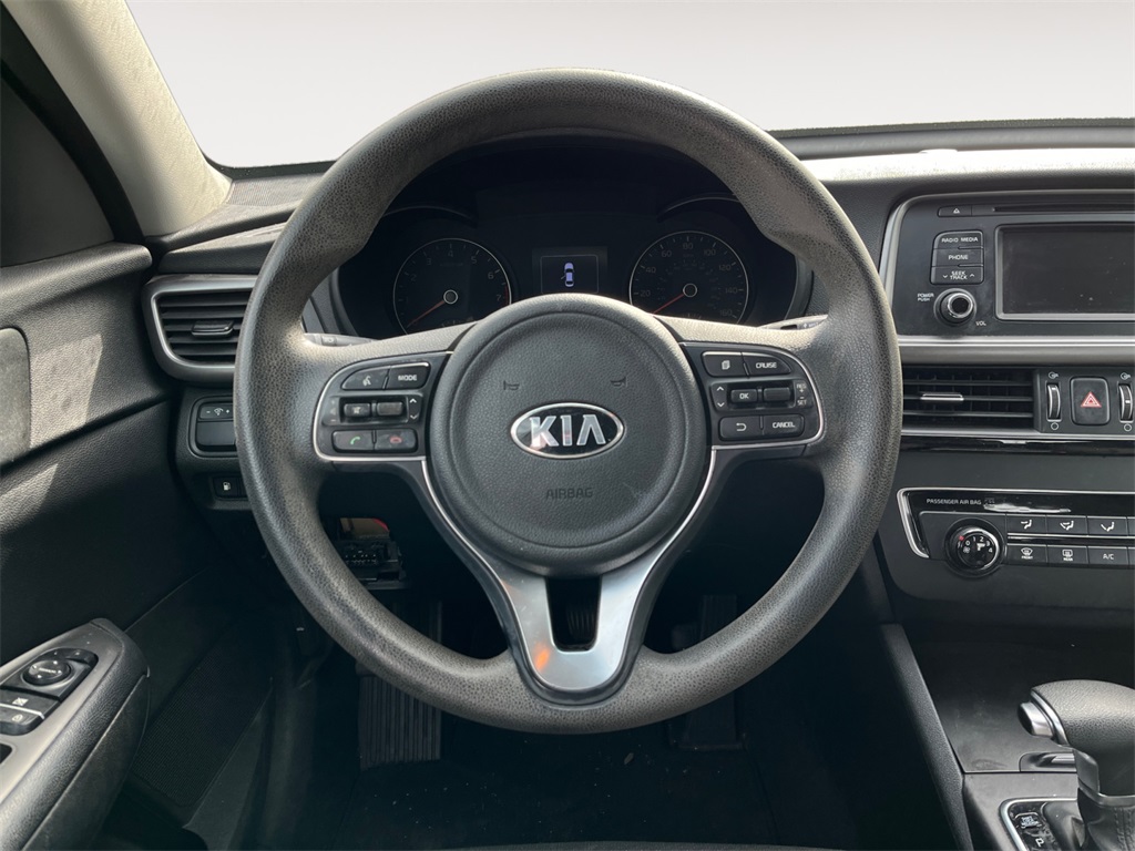 Vehicle image 12 of 34